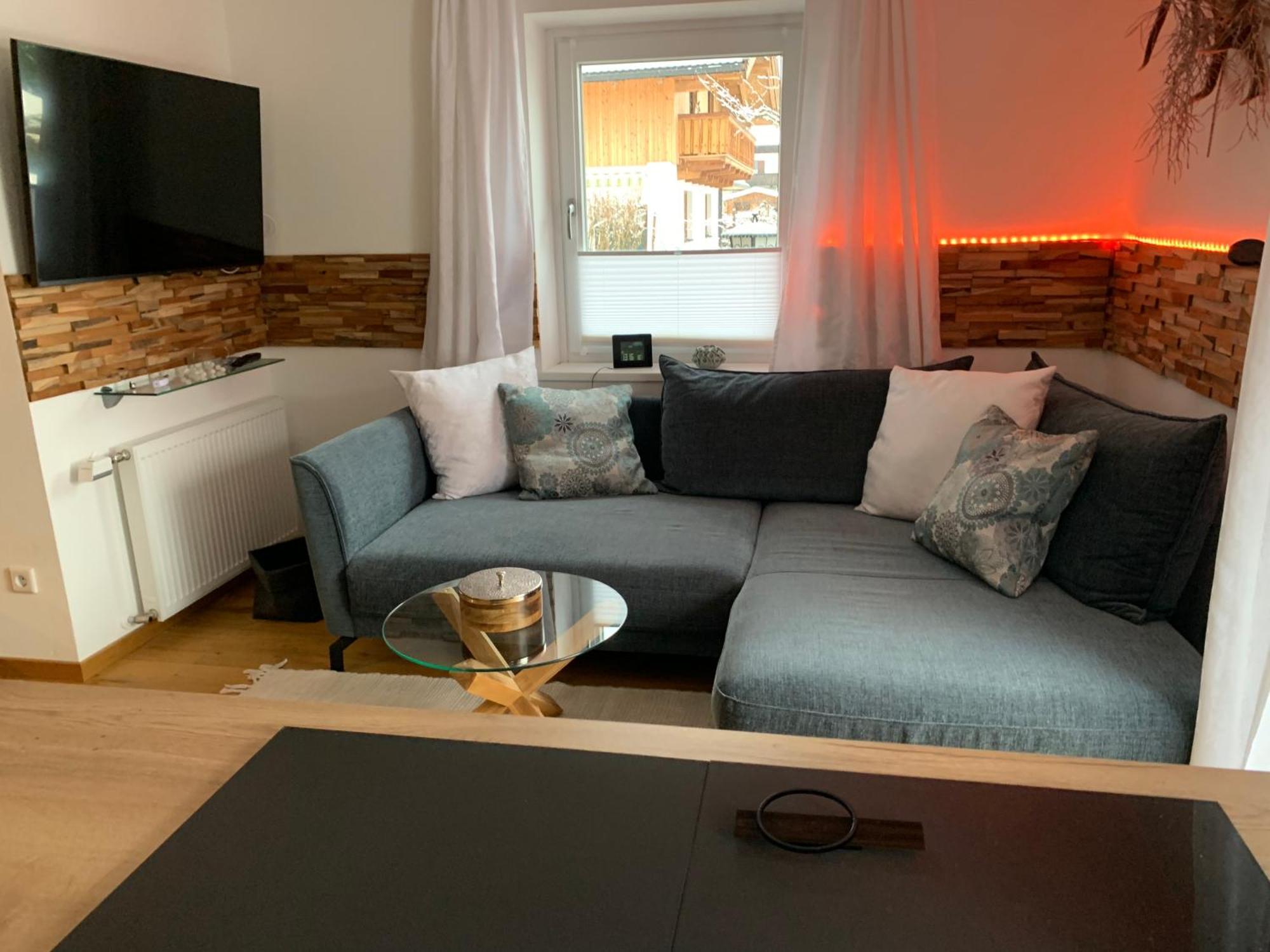 Апартаменти Haus Caecilia Занкт-Мартін-бай-Лофер Номер фото