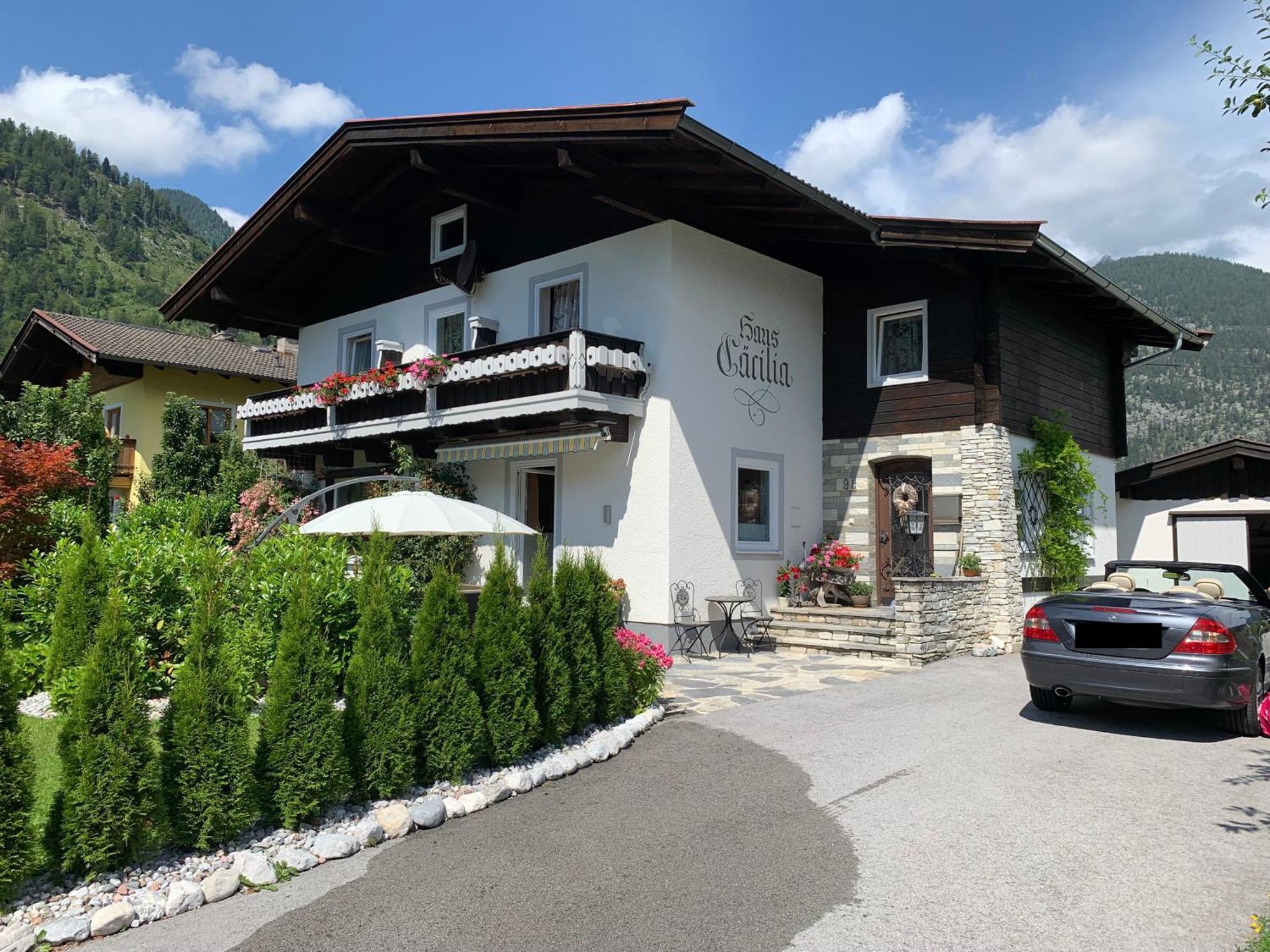 Апартаменти Haus Caecilia Занкт-Мартін-бай-Лофер Екстер'єр фото